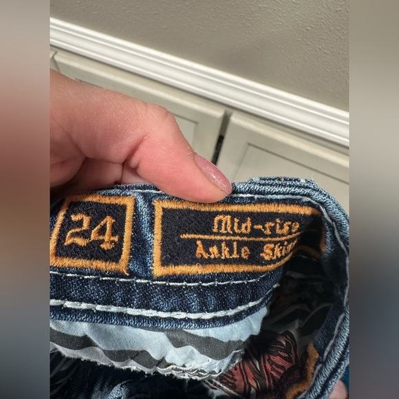 Rock Revival Beet Red Mid-Rise Skinny Stretch Jean - Picture 8 of 16